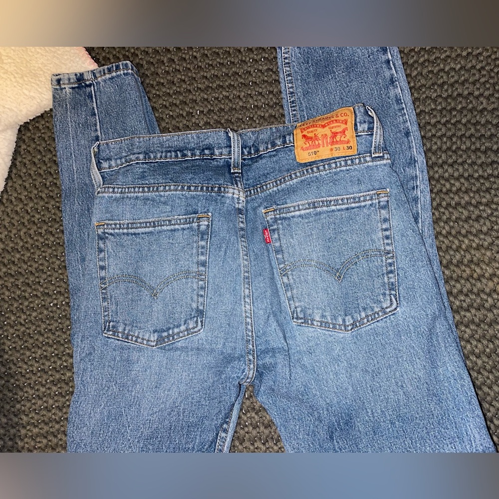 Levi jeans